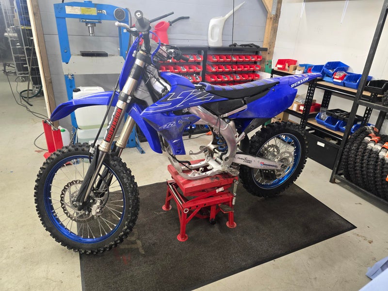 Yamaha YZF450 2021 osina.